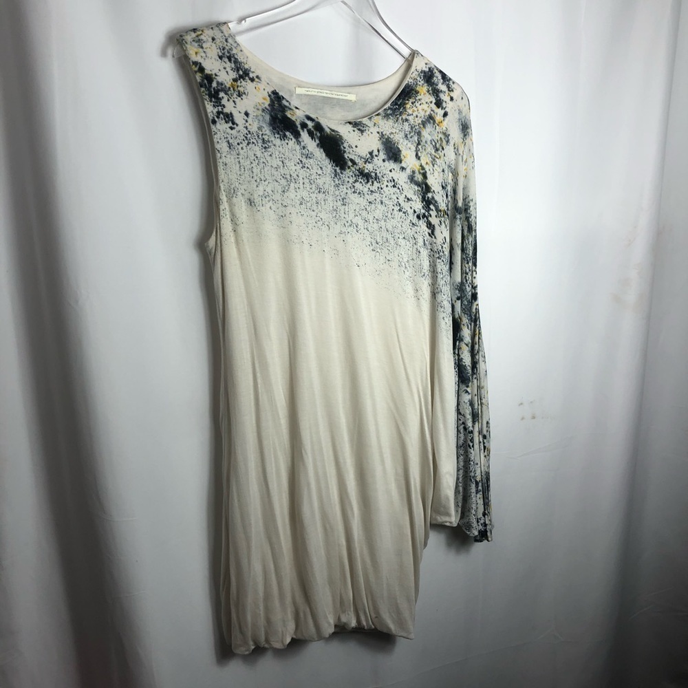 Twelfth Street By Cynthia Vincent One Shoulder Batwing top size Large 0740